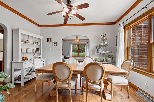 702 MIRA AVENUE, Crivitz, WI 54114