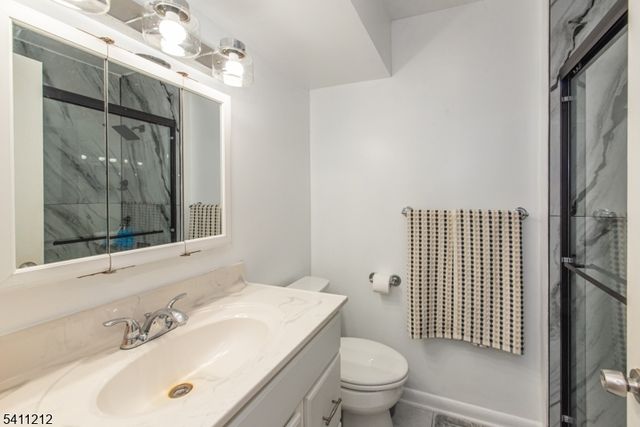 38 Fremont Ter, West Milford Twp., NJ 07438