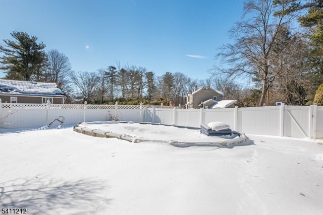 38 Fremont Ter, West Milford Twp., NJ 07438