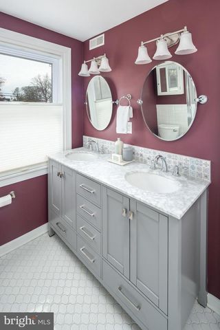 127 BIRCH AVE, Bala Cynwyd, PA 19004