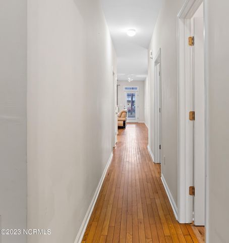 808 N 5th Avenue, Wilmington, NC 28401