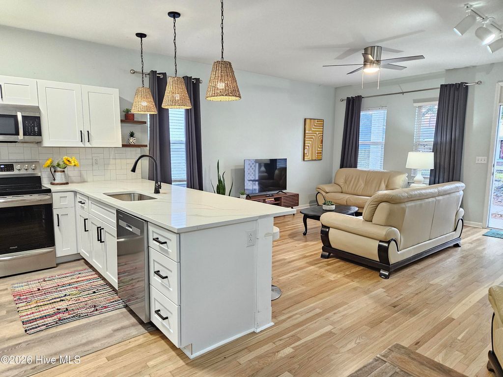 808 N 5th Avenue, Wilmington, NC 28401