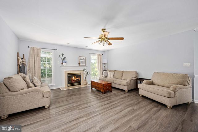 28 RALEIGH LN, Stafford, VA 22554