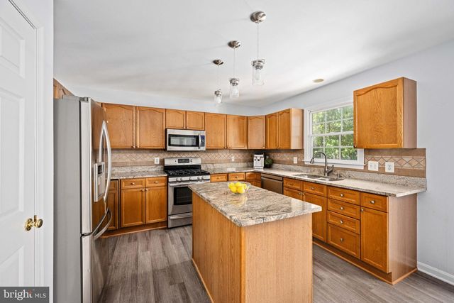 28 RALEIGH LN, Stafford, VA 22554