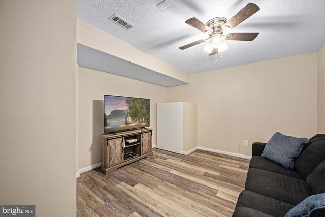 28 RALEIGH LN, Stafford, VA 22554