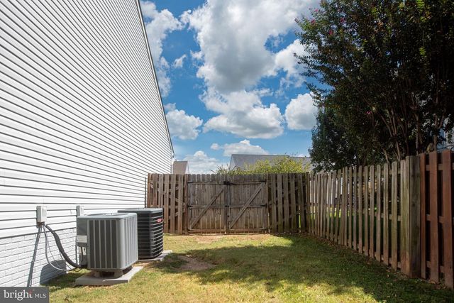 28 RALEIGH LN, Stafford, VA 22554