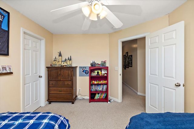 2260 Westwood Dr, Murfreesboro, TN 37130