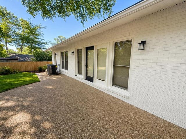 4045 E Savannah Drive, Columbus, GA 31907