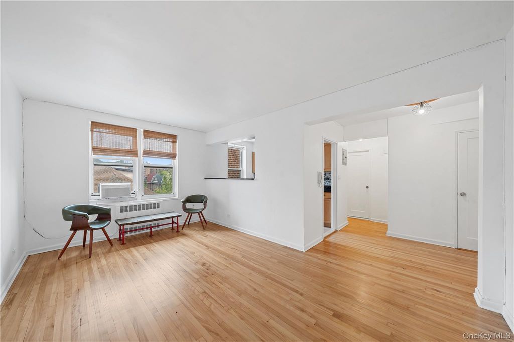 88-10 35th Avenue 3F, Jackson Heights, NY 11372 — photo 3