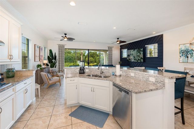 949 DESERT MOUNTAIN COURT, Kissimmee, FL 34747