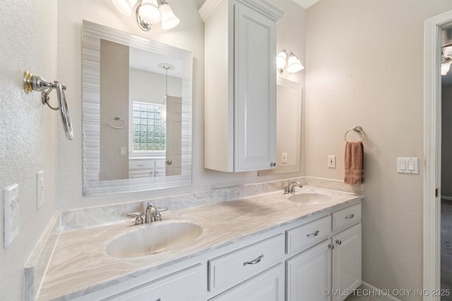 1701 N Skinner Avenue, Drumright, OK 74030