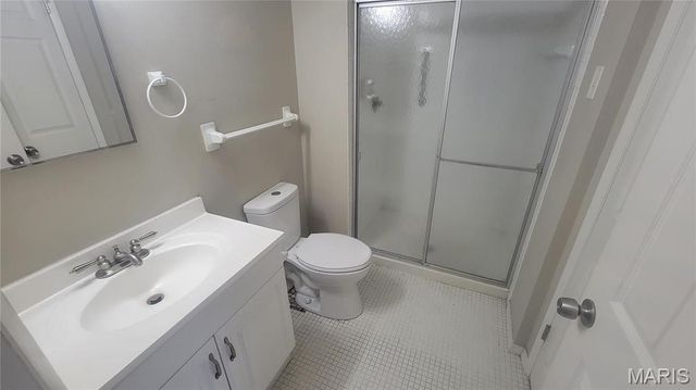 12586 Chardin Place 4, St Louis, MO 63128