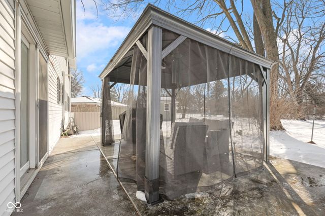 8072 Dartmouth Road, Indianapolis, IN 46260