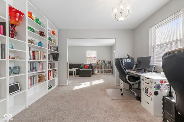 8072 Dartmouth Road, Indianapolis, IN 46260