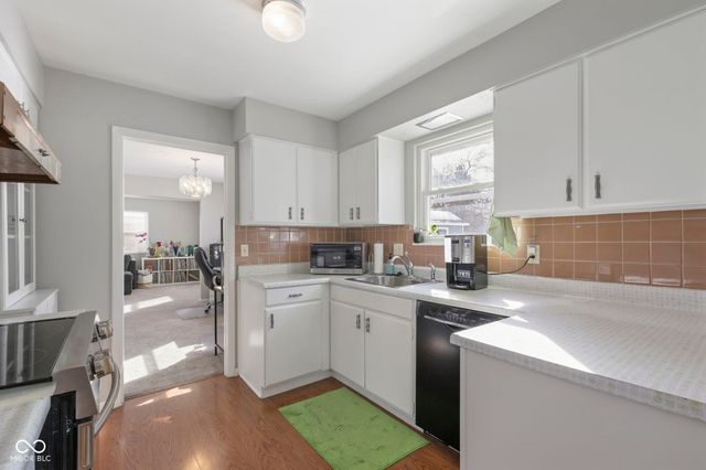 8072 Dartmouth Road, Indianapolis, IN 46260