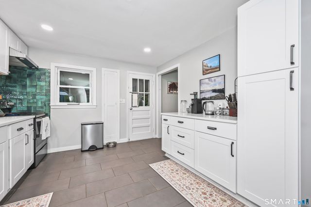 124 Blackberry Hill Road, Beacon Falls, CT 06403