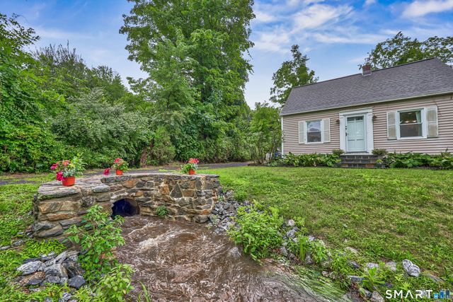 124 Blackberry Hill Road, Beacon Falls, CT 06403