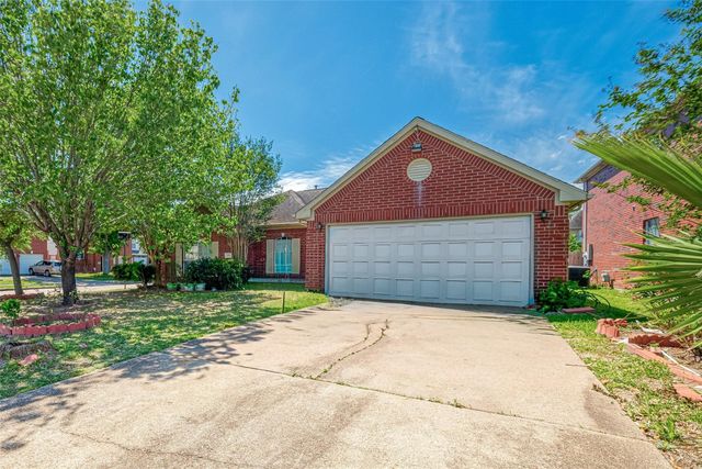 8918 Rustling Leaves Road, Houston, TX 77083