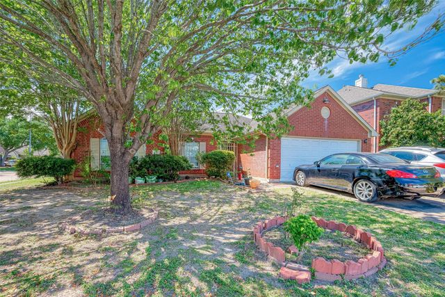 8918 Rustling Leaves Road, Houston, TX 77083