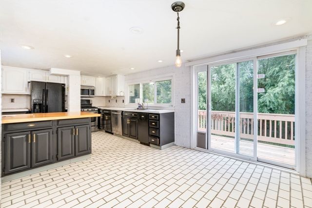 9 Chick Street, Quincy, MA 02170