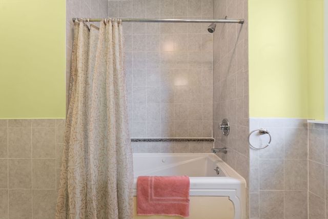 39 Lothrop 1, Boston, MA 02135