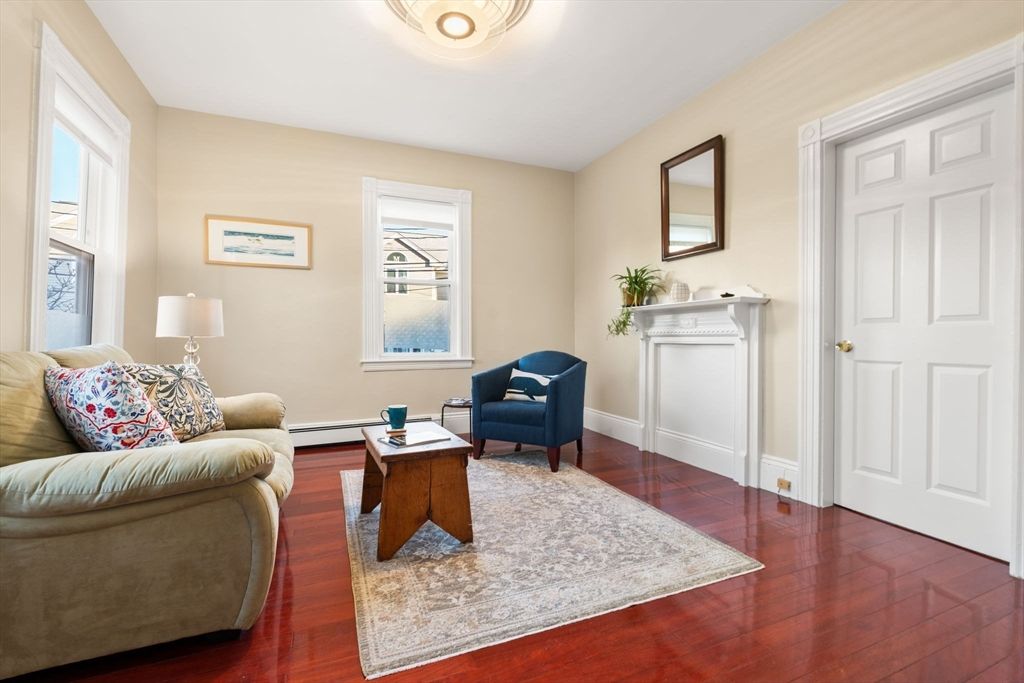 39 Lothrop 1, Boston, MA 02135