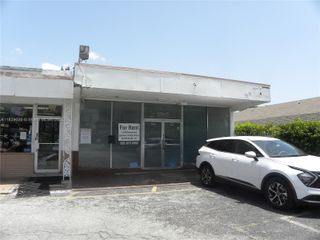3263 W Broward Blvd, Lauderhill, FL 33312