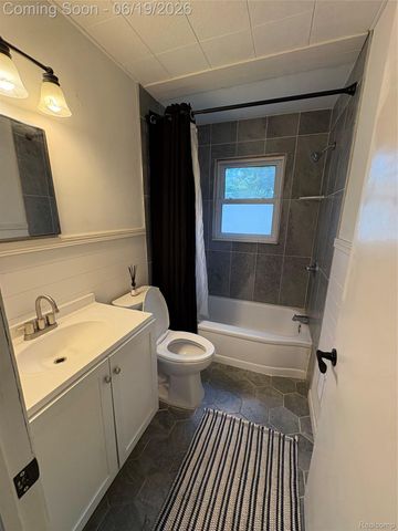 1073 Colonial Drive, Inkster, MI 48141