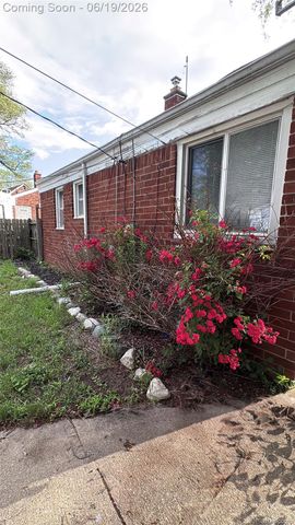 1073 Colonial Drive, Inkster, MI 48141