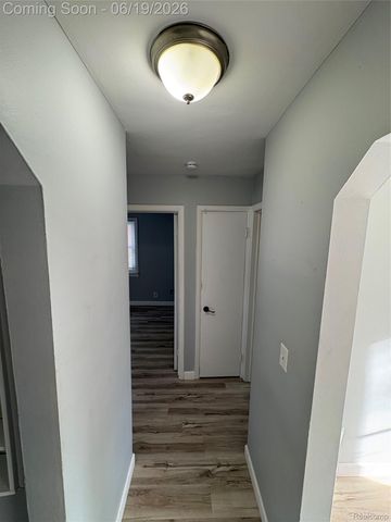 1073 Colonial Drive, Inkster, MI 48141