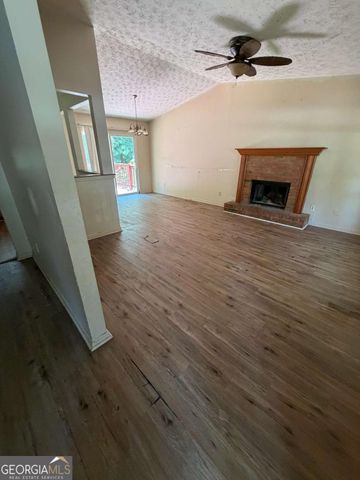 6495 Emerald Pointe Circle, College Park, GA 30349