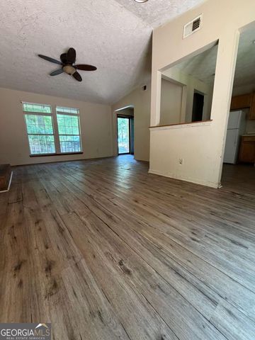 6495 Emerald Pointe Circle, College Park, GA 30349