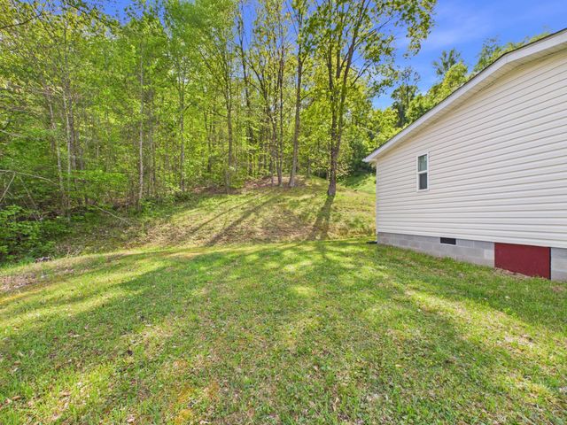 23 Northslope Drive, Milton, WV 25541