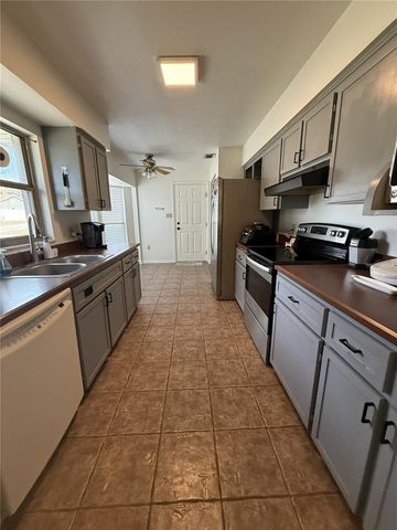 4867 SE 33RD AVENUE, Ocala, FL 34480