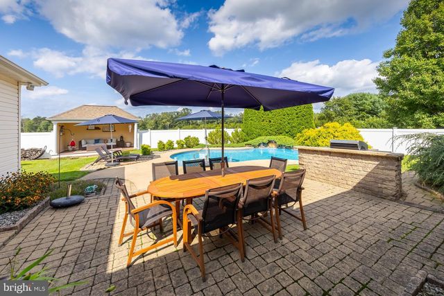 4530 GENOA AVE, Vineland, NJ 08361