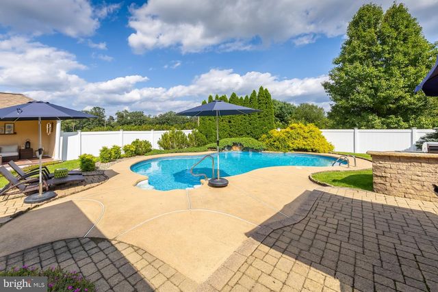4530 GENOA AVE, Vineland, NJ 08361