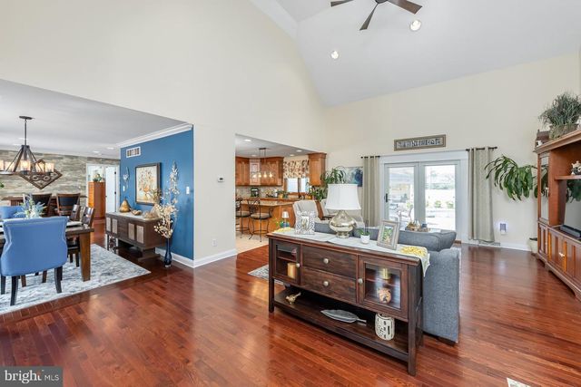 4530 GENOA AVE, Vineland, NJ 08361