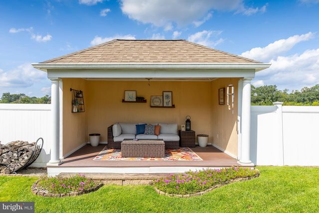 4530 GENOA AVE, Vineland, NJ 08361