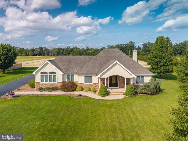 4530 GENOA AVE, Vineland, NJ 08361
