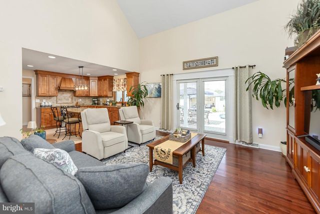 4530 GENOA AVE, Vineland, NJ 08361