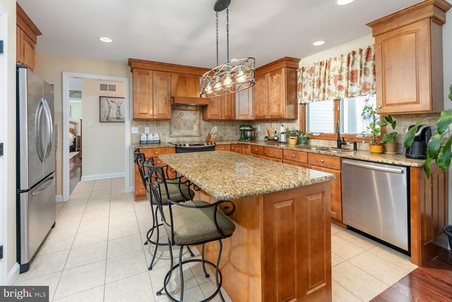 4530 GENOA AVE, Vineland, NJ 08361