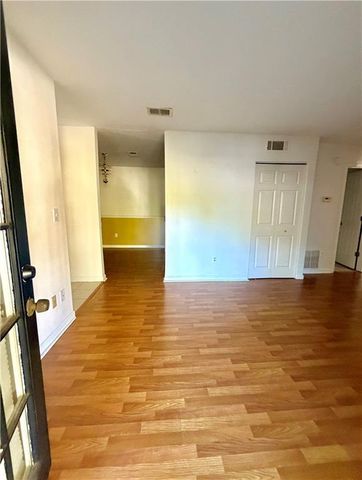 3595 Woodbriar Circle N, Tucker, GA 30084