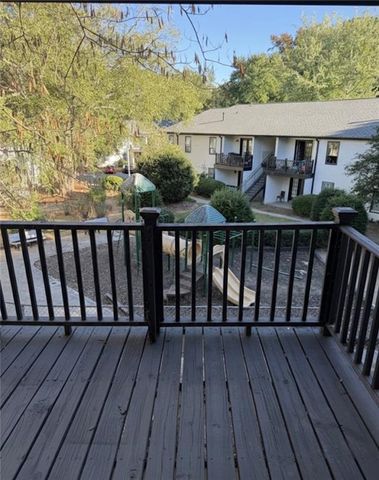 3595 Woodbriar Circle N, Tucker, GA 30084