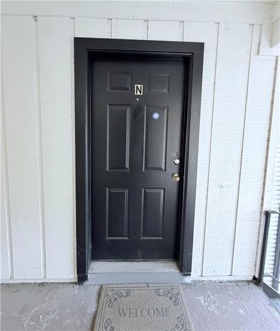 3595 Woodbriar Circle N, Tucker, GA 30084