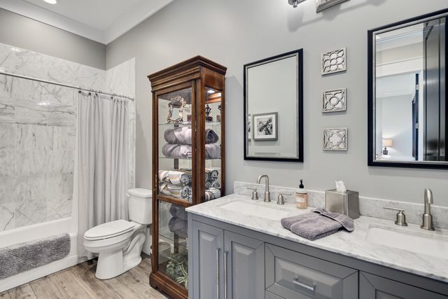 170 TWIN LAKES DR, Piperton, TN 38017