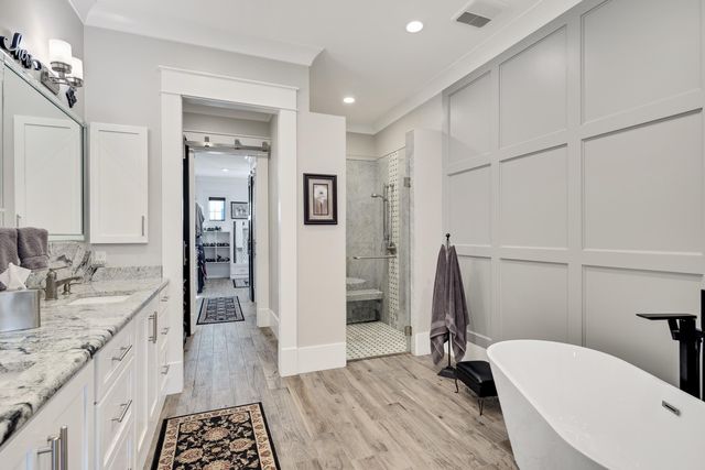 170 TWIN LAKES DR, Piperton, TN 38017