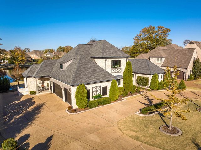 170 TWIN LAKES DR, Piperton, TN 38017