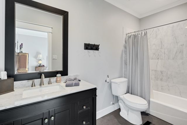 170 TWIN LAKES DR, Piperton, TN 38017