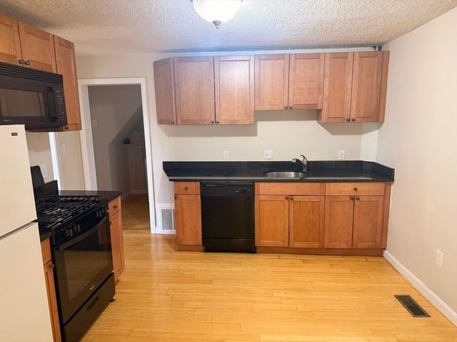 40 Clark St 2, Malden, MA 02148