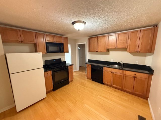 40 Clark St 2, Malden, MA 02148